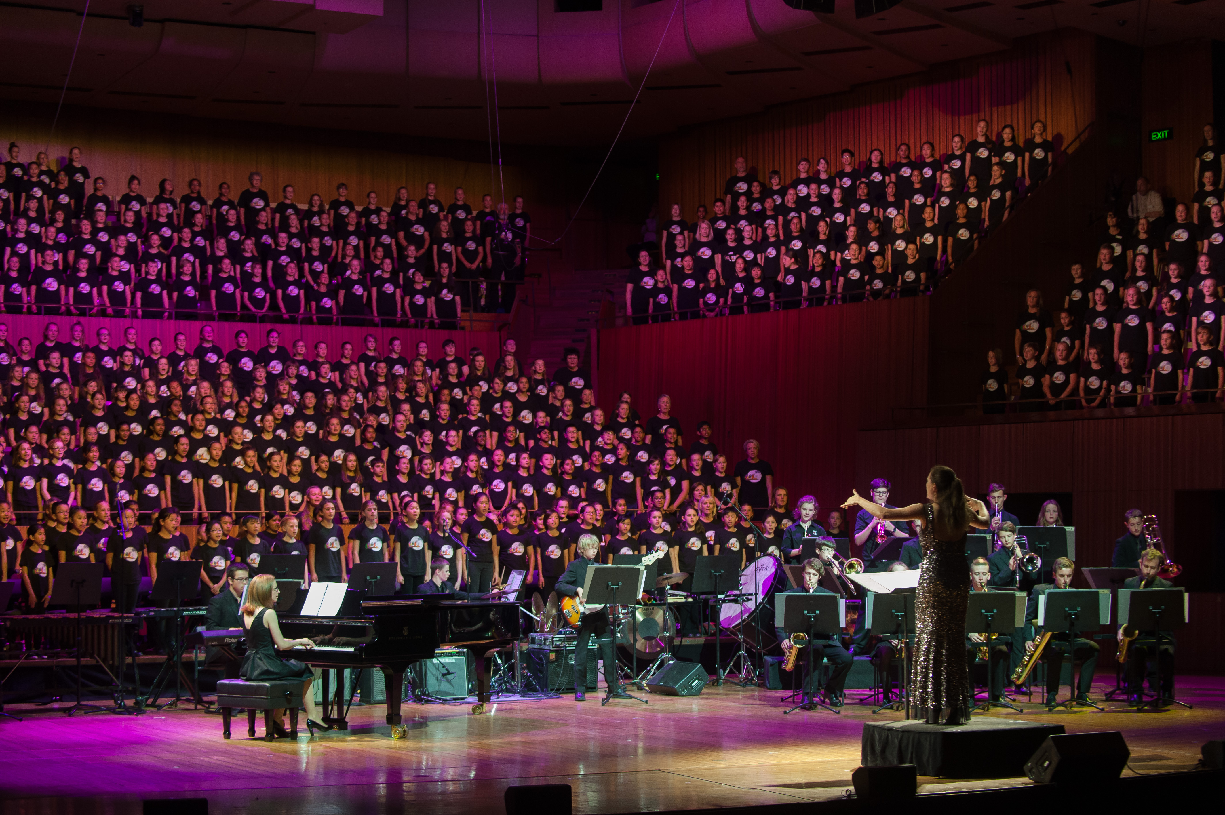 FoCM Combined Choir and Stage Band 2015, guest conductor Jacqueline Shaw, photography by Andrew Lasky