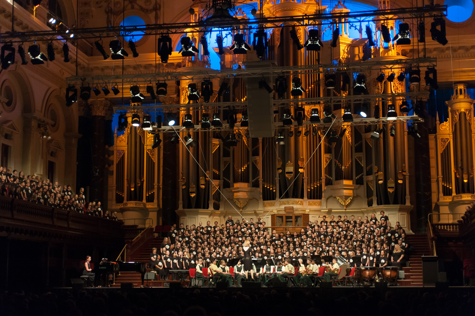 NSW Primary Proms 2015, photography by Andrew Lasky